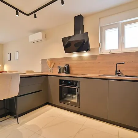 Appartement Noir Design *