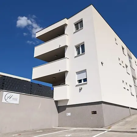 Διαμέρισμα Noir Design *