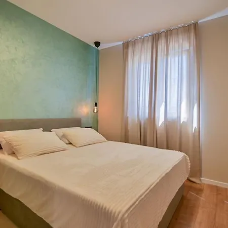 Noir Design * تروغير