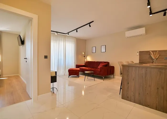 Apartamento Noir Design Trogir